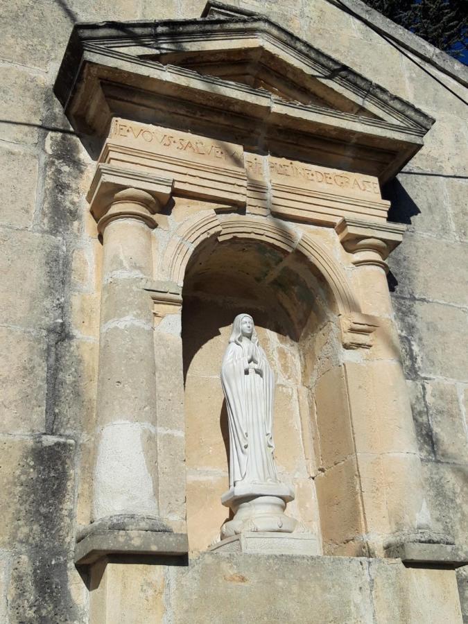 הוילה טרסקון Mas De La Chapelle Sainte-Elisabeth מראה חיצוני תמונה